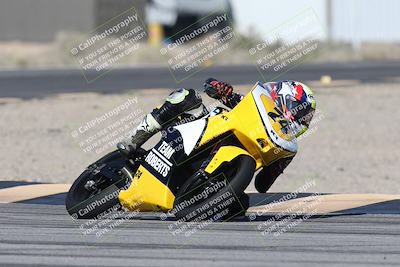 media/Jan-15-2026-Racers Edge (Thu) [[dfebeb70ab]]/2-A Group/Session 3 (Turn 16)/